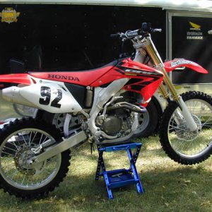 2004 CRf 450